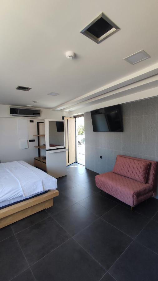 Summertime Signature Suites Agia Marina Zewnętrze zdjęcie
