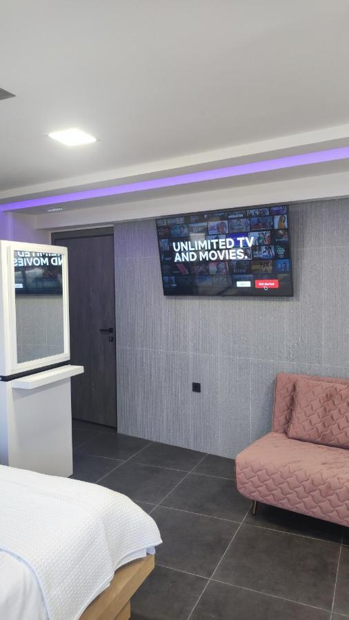 Summertime Signature Suites Agia Marina Zewnętrze zdjęcie