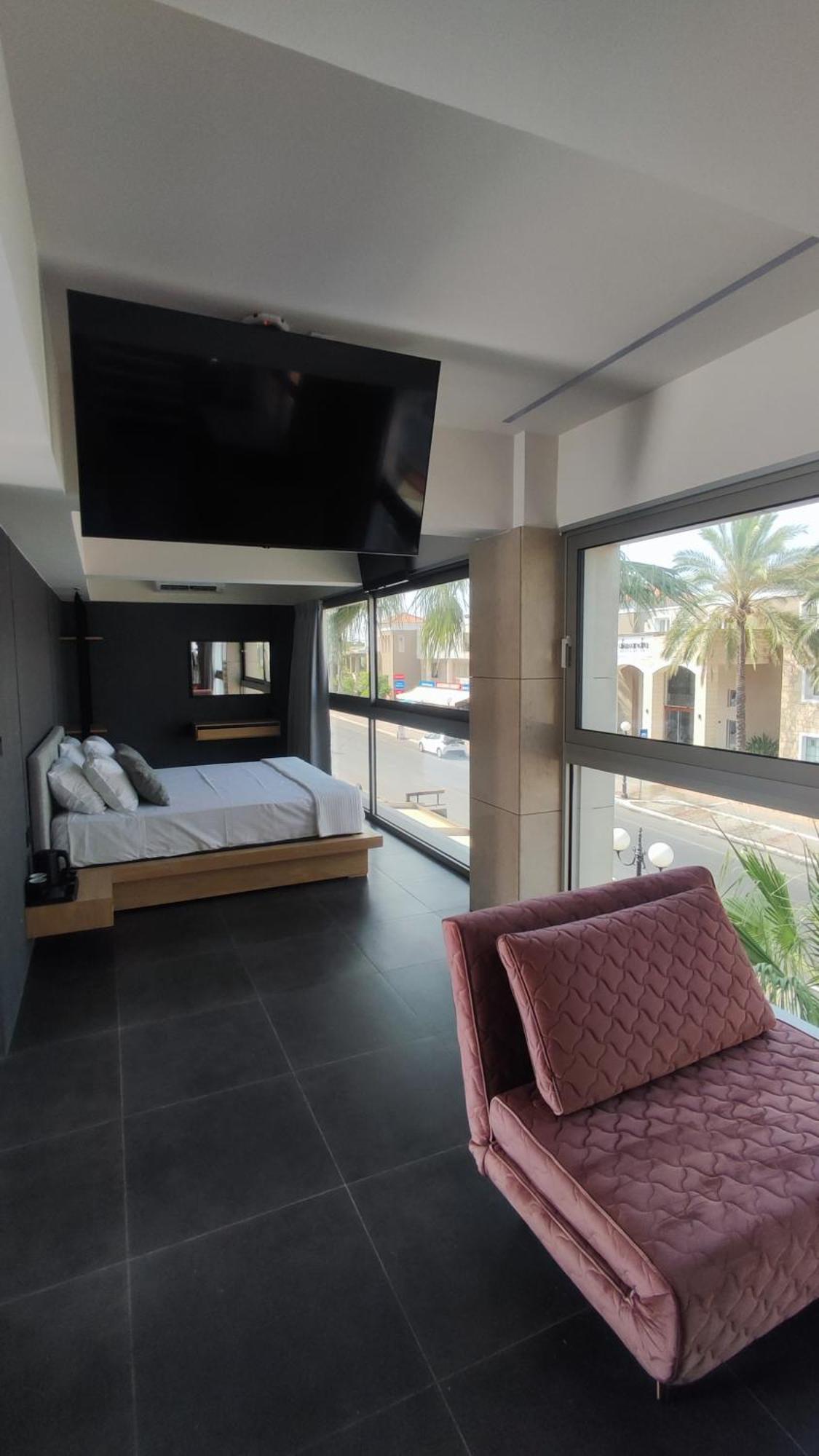 Summertime Signature Suites Agia Marina Zewnętrze zdjęcie